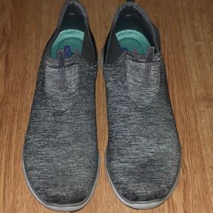 Sketchers Women’s 2.0 High-Card Sneaker